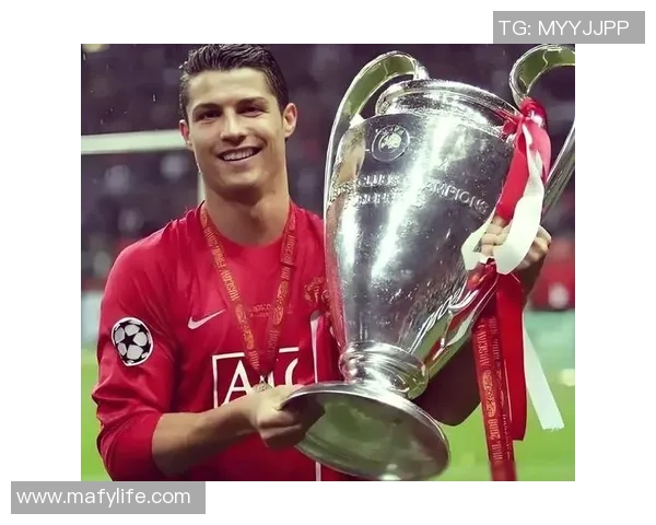 法国足球明星后卫的辉煌历程与传奇瞬间解析