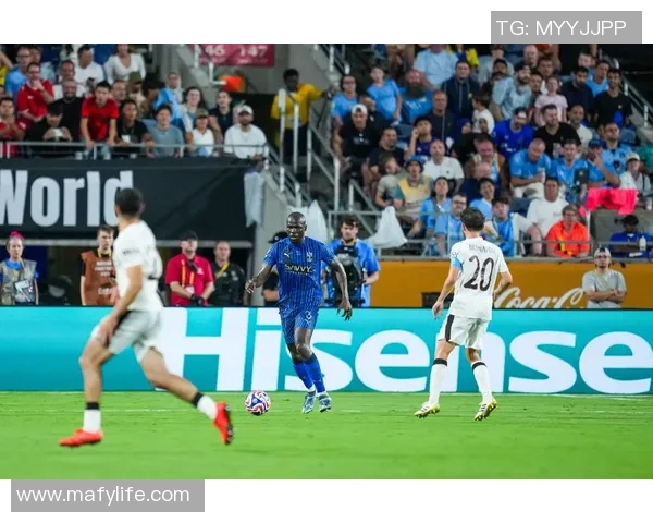 定格视频中的足球明星瞬间与动人背景音乐完美融合的视觉盛宴